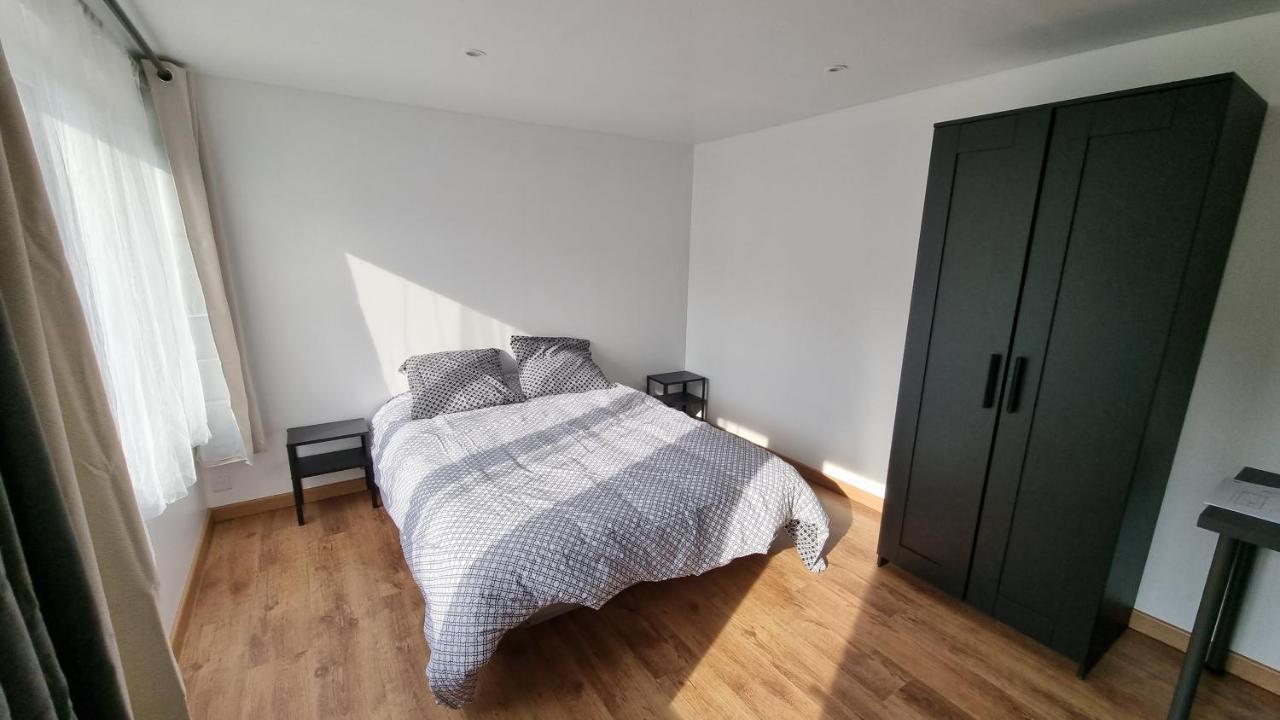 Studio En Rez-De-Chaussee - Le Petit Chateau Avesnois - Tv - Wifi - Logement Entier Avesnes-sur-Helpe Ngoại thất bức ảnh